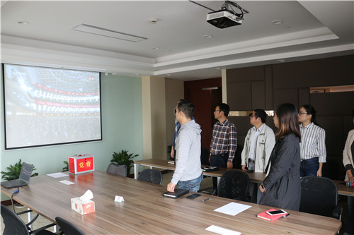 ������ҵȫ�嵳Ա���������⵳��